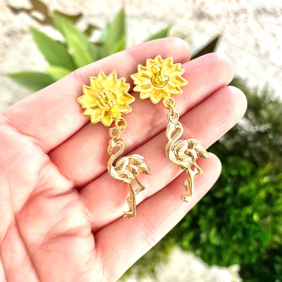 Floral Flamingo Dangle Earrings - Picture 8 of 8